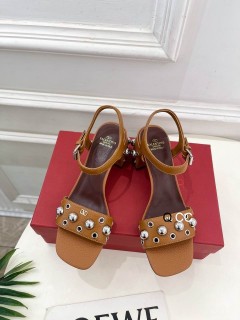 2025.06.16  Super Perfect Valentino Women Sandals Size35-40 594