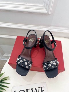2025.06.16  Super Perfect Valentino Women Sandals Size35-40 596