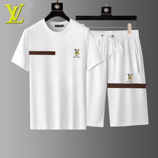 2025.06.17  LV Sports Suit M-5XL 1797