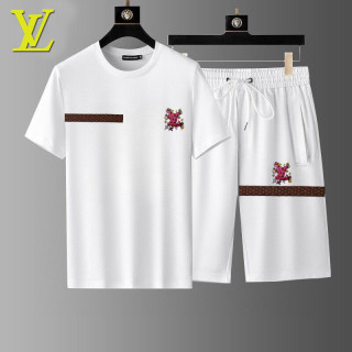 2025.06.17  LV Sports Suit M-5XL 1803
