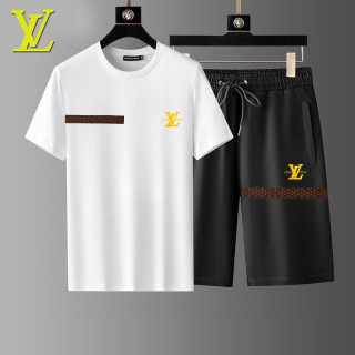 2025.06.17  LV Sports Suit M-5XL 1799