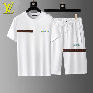 2025.06.17  LV Sports Suit M-5XL 1795