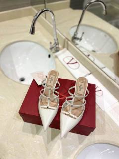 2025.07.03 Super Perfect Valentino Women Slippers Size35-42 224