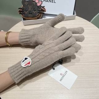 2026.01.07  Super Perfect Moncler Gloves 185
