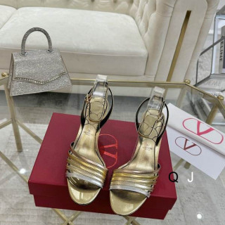 2025.11.25 Super Perfect Valentino Women Sandals Size35-40 862