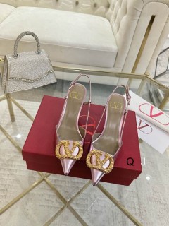 2025.11.25 Super Perfect Valentino Women Sandals Size35-40 858